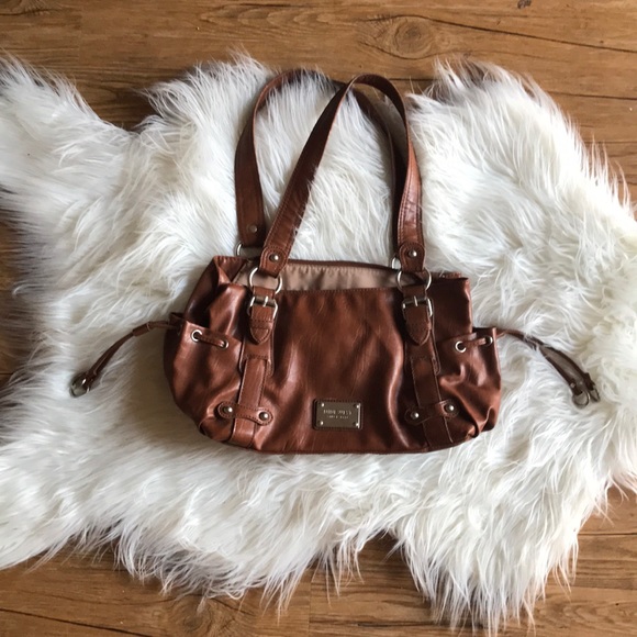 Nine West Handbags - Nine West brown leather shoulder slide close side
